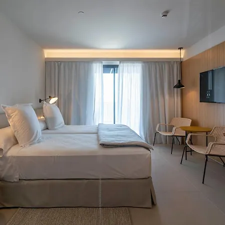 Hotel De Aiguablava 4*