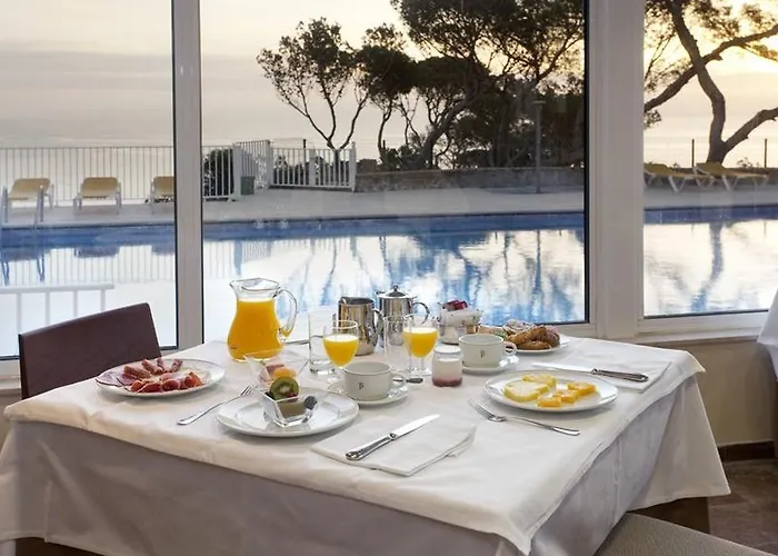 Hotel De Aiguablava 4*